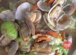 蛤蜊炒丝瓜的做法图解6