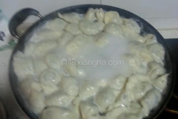 黑木耳毛豆冬瓜馄饨