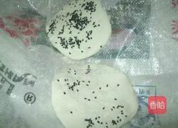 黑芝麻糯米饼的做法图解2