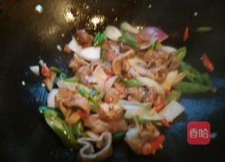 尖椒炒肥肠的做法图解7