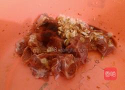 排骨蒸陈村粉的做法图解1