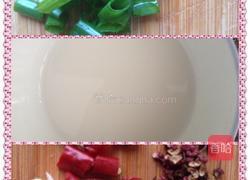 酸辣豆腐的做法图解2