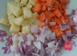 咖喱盖饭的做法图解1