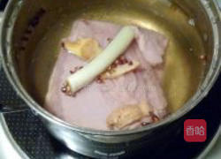 回锅肉的做法图解1