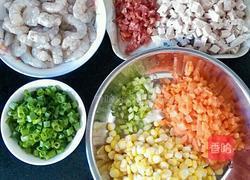 香喷喷的炒饭的做法图解1