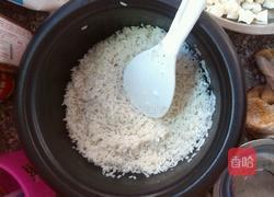 电饭锅荷叶糯米鸡的做法图解1