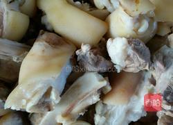 蒜蓉猪蹄的做法图解1