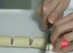 奶香小面包的做法图解7