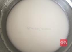 自制豌豆凉粉的做法图解1