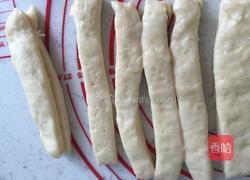 迷你健康油条的做法图解8