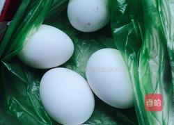 笨鸡蛋青椒的做法图解1