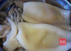 酥香鱿鱼圈的做法图解2