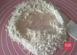 葱油饼的做法图解2