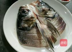 双椒鱼头的做法图解5