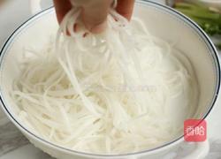 凉拌海蜇的做法图解2