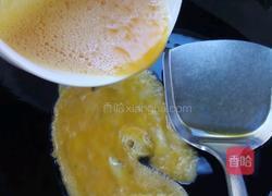 苦瓜炒鸡蛋的做法图解3