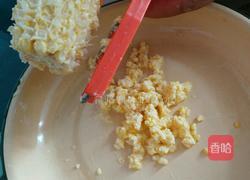 玉米鸡蛋羹的做法图解2