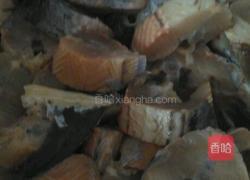 酸菜鲟鱼。的做法图解1