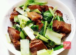 五花肉烩小白菜的做法图解6