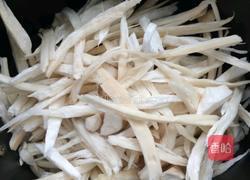 干煸杏鲍菇的做法图解3