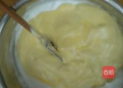 戚风蛋糕的做法图解8