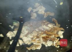 瘦肉炒面的做法图解5