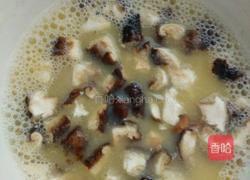香菇虾皮鸡蛋羹的做法图解2