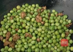 肉末豌豆的做法图解6