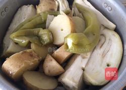 蒜泥茄子土豆的做法图解2