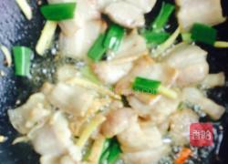 包菜烧肉的做法图解4