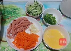 三丝炒米粉的做法图解2