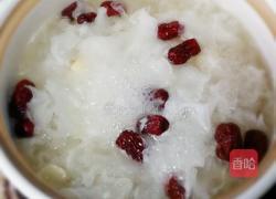 银耳莲子羹的做法图解7