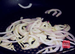 海鲜意大利面的做法图解7