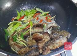 香辣鱼块的做法图解5