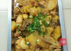 土豆烧三黄鸡的做法图解5