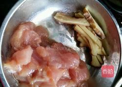 苦瓜冲菜炒肉片的做法图解3