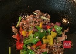 彩椒孜然牛肉的做法图解7