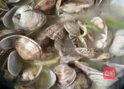 Illustration of how to make fried razor clams 8