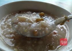 懒人粥之百合银耳莲子粥的做法图解4