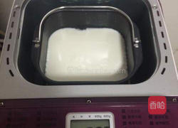 面包机版DIY酸奶的做法图解3