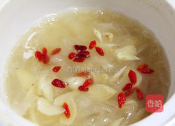 银耳百合莲子羹的做法图解9
