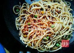 牛排～香菇肉酱意面的做法图解10