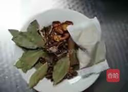 秘制酱肘子的做法图解4