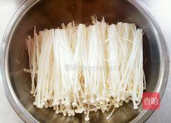 凉拌金针菇的做法图解1