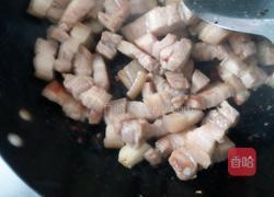 砂锅焖肉的做法图解1