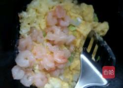 虾仁儿炒饭的做法图解5