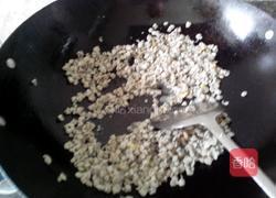 蚬肉炒豆角的做法图解6