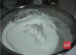 柠檬戚风蛋糕的做法图解3