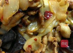 生爆黄瓜盐煎肉的做法图解3