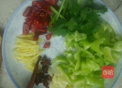 爆炒肥肠的做法图解2